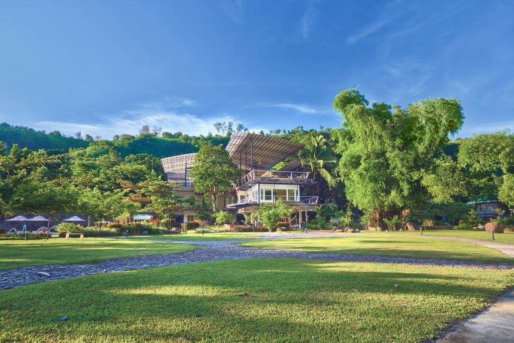 Green Canyon Leisure Farms Clark Field Ngoại thất bức ảnh