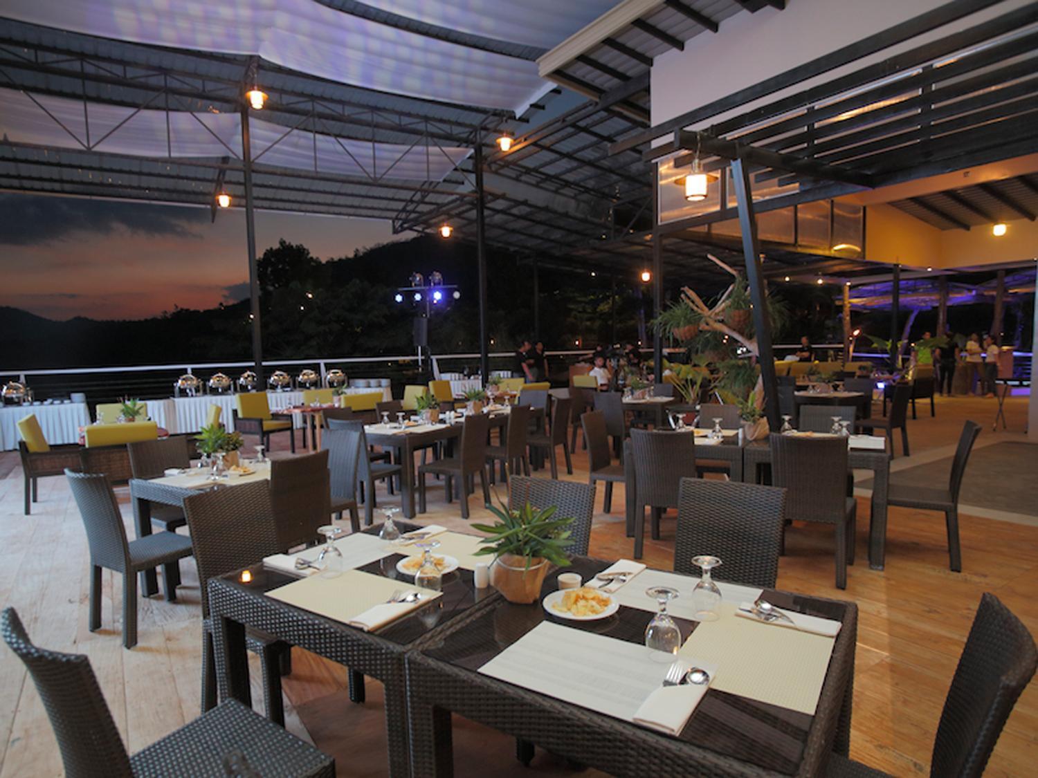 Green Canyon Leisure Farms Clark Field Ngoại thất bức ảnh
